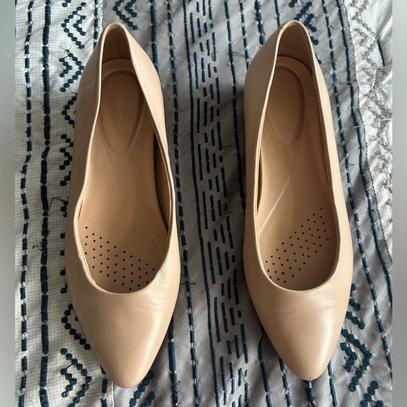 EASY SPIRIT Womens Beige Removable Liner Caldise Almond Slip On Pumps 7.5 W - Picture 5 of 8